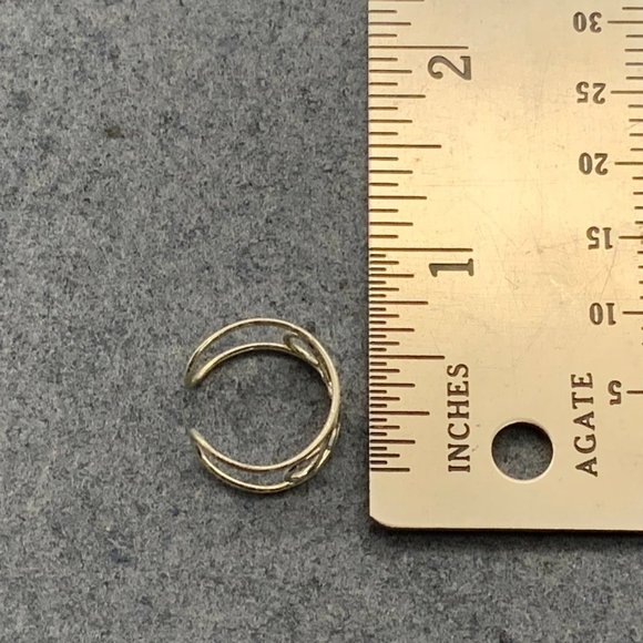 Silver Scroll Pinky Ring Size for Toe Small Wire - Picture 5 of 5